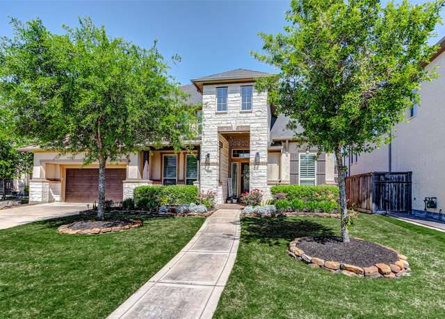 Property at 28606 Royal Pines Ct, Fulshear, TX 77441, 5 beds, 4.5 baths