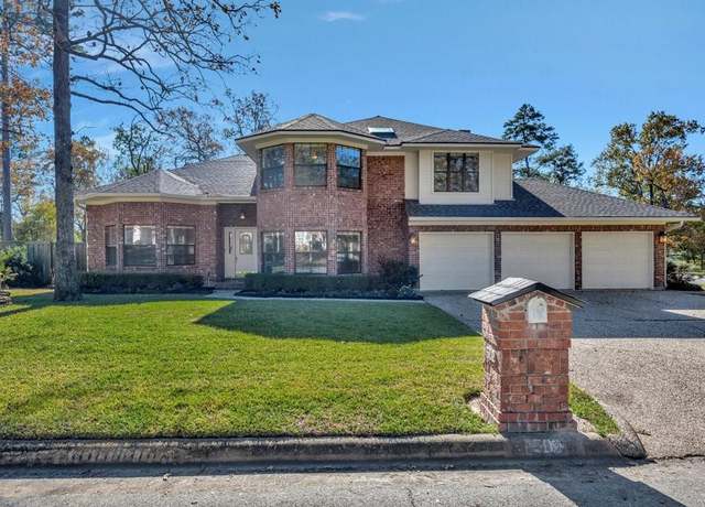 Property at 502 Crown Colony Dr, Lufkin, TX 75901, 5 beds, 2.5 baths