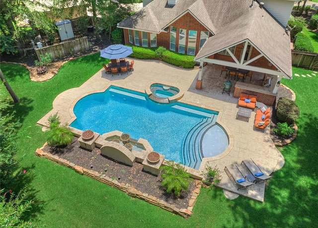 Property at 31 Brywood Pl, The Woodlands, TX 77382, 5 beds, 3.5 baths