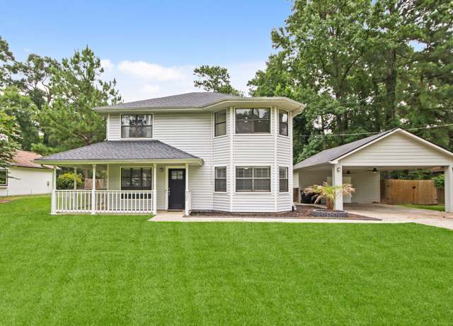 Property at 902 Mesquite Dr, Magnolia, TX 77354, 3 beds, 2.5 baths