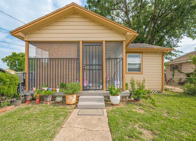 Property at 7512 Amarillo St, Houston, TX 77020, 3 beds, 2 baths