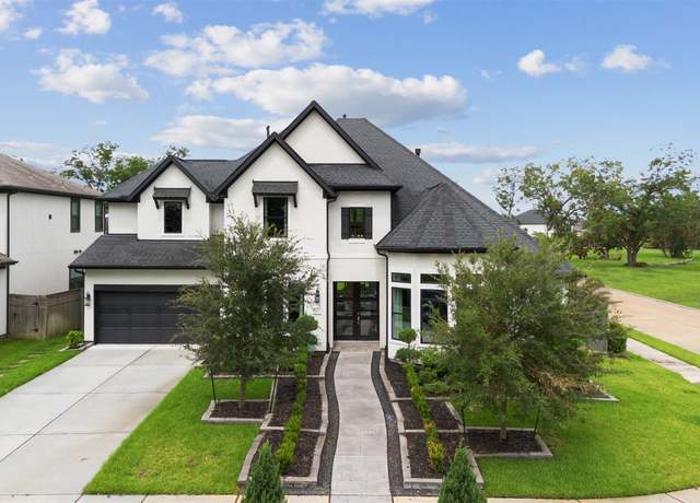 Property at 1927 Regal Water Dr, Missouri City, TX 77459, 4 beds, 4.5 baths