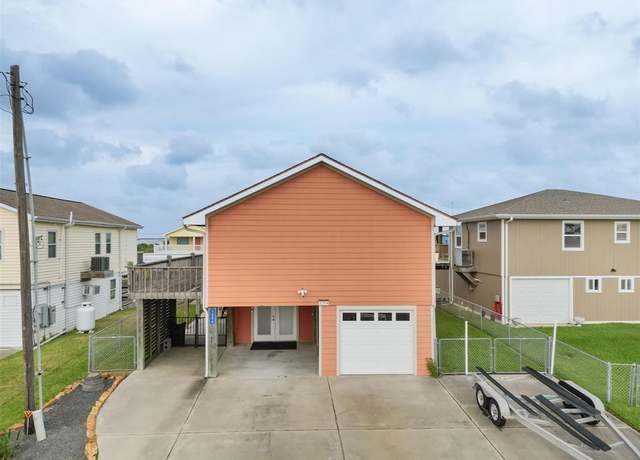 Property at 1354 Boyt Rd, Port Bolivar, TX 77650, 2 beds, 3 baths