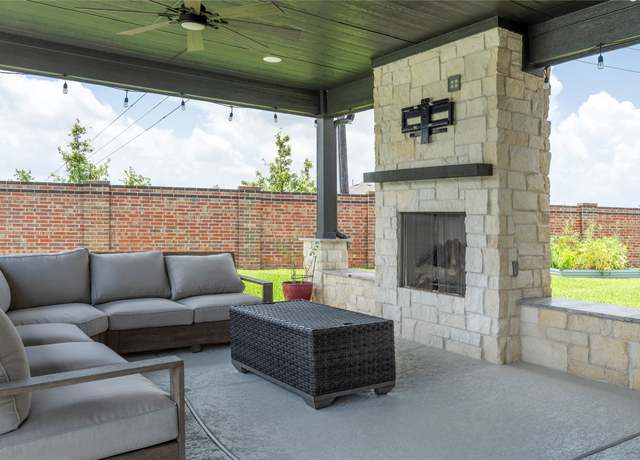 Property at 1208 Seaside Cove Ln, Katy, TX 77493, 5 beds, 4 baths