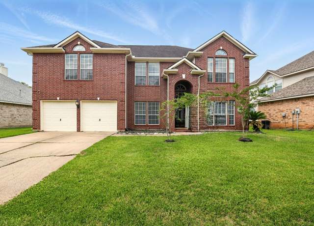 Property at 6110 Four River Dr, Richmond, TX 77469, 6 beds, 3.5 baths
