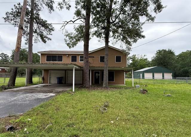 Property at 530 N Cattle Dr, Onalaska, TX 77360, 4 beds, 2 baths