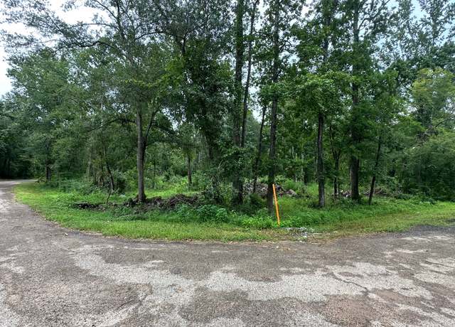 Property at Lot 8 Redbud Dr, Conroe, TX 77302