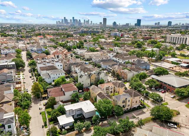 Property at 6132 Maxie St, Houston, TX 77007, 3 beds, 3.5 baths