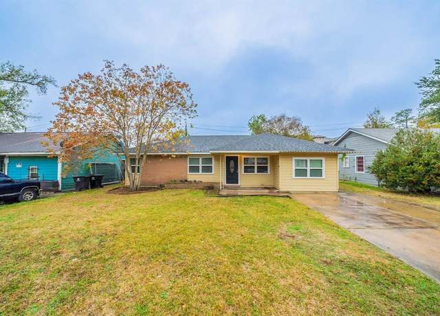 Property at 9415 Balsam Ln, Houston, TX 77078, 4 beds, 1 bath