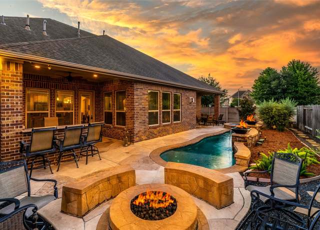 Property at 7303 Dry Stone Ln, Richmond, TX 77469, 5 beds, 4.5 baths
