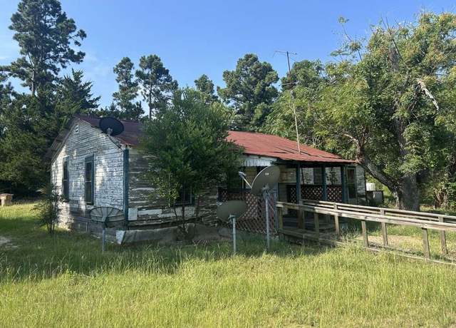 Property at 246 County Road 3438, Jacksonville, TX 75766, 2 beds, 1 bath