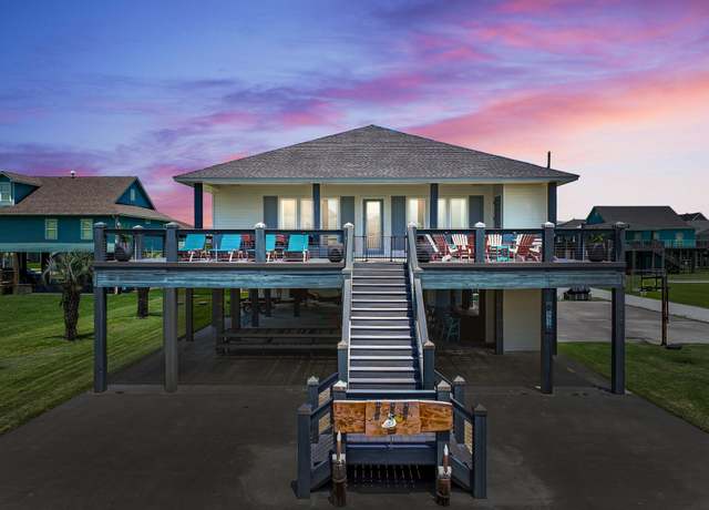Property at 953 Pelican Ln, Crystal Beach, TX 77650, 5 beds, 5.5 baths
