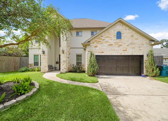 Property at 8550 Ridgepoint Dr, Houston, TX 77055, 4 beds, 3.5 baths
