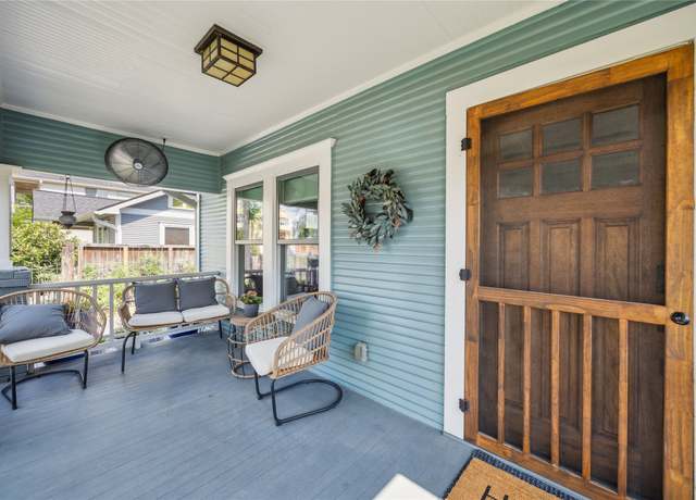 Property at 1014 E 25th St, Houston, TX 77009, 3 beds, 2 baths