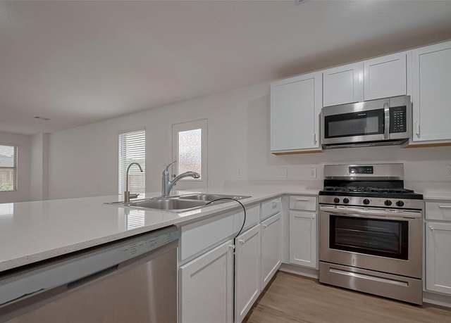 Property at 24119 Maple Turn Ln, Hockley, TX 77447, 3 beds, 2 baths
