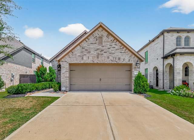 Property at 10611 Wagner St, Rosharon, TX 77583, 4 beds, 2 baths
