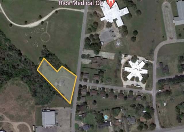 Property at 701 S Austin Rd, Eagle Lake, TX 77434