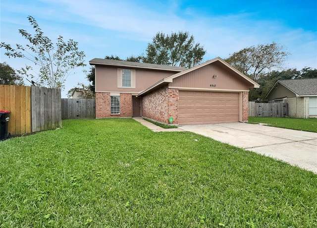 Property at 4907 Sandpiper Cir, Baytown, TX 77521, 3 beds, 2.5 baths