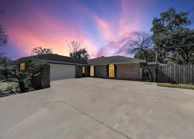 Property at 9523 Vanwood St, Houston, TX 77040, 4 beds, 2 baths