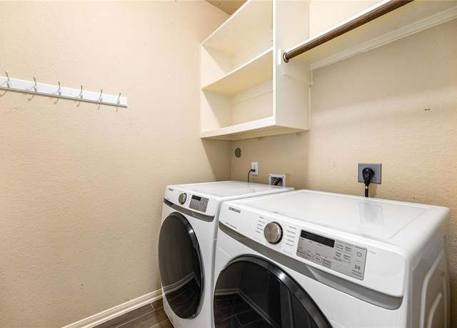 Property at 18506 Gardens End Ln, Houston, TX 77084, 4 beds, 2.5 baths