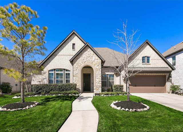 Property at 15415 Sun Rose St, Conroe, TX 77302, 4 beds, 3 baths