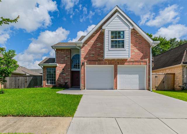 Property at 4427 Waterfall Way, Sugar Land, TX 77479, 3 beds, 2.5 baths
