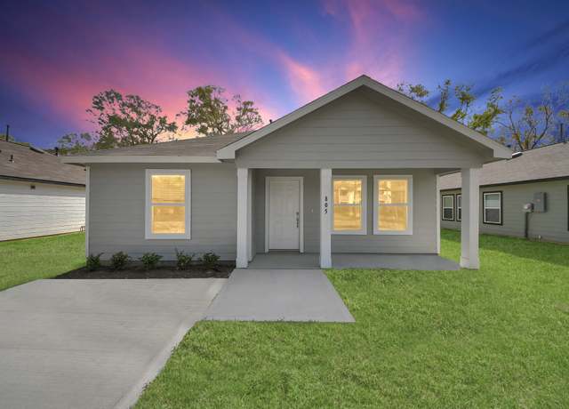Property at 805 Jefferson Ave, Cleveland, TX 77327, 3 beds, 2 baths