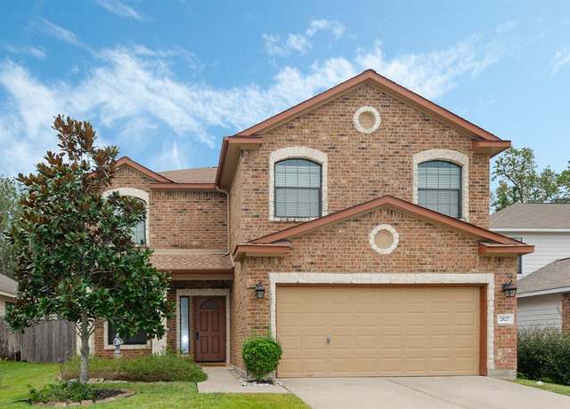 Property at 2827 Lexington Park Dr, Spring, TX 77373, 4 beds, 2.5 baths