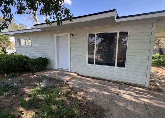 Property at 904 E Stanford St, Lubbock, TX 79403, 2 beds, 1 bath
