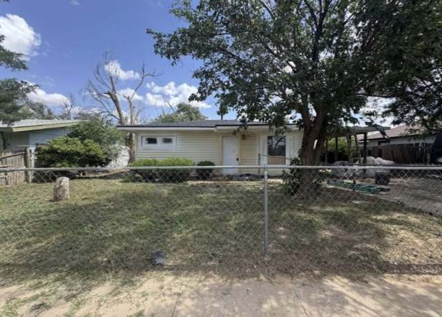 Property at 904 E Stanford St, Lubbock, TX 79403, 2 beds, 1 bath