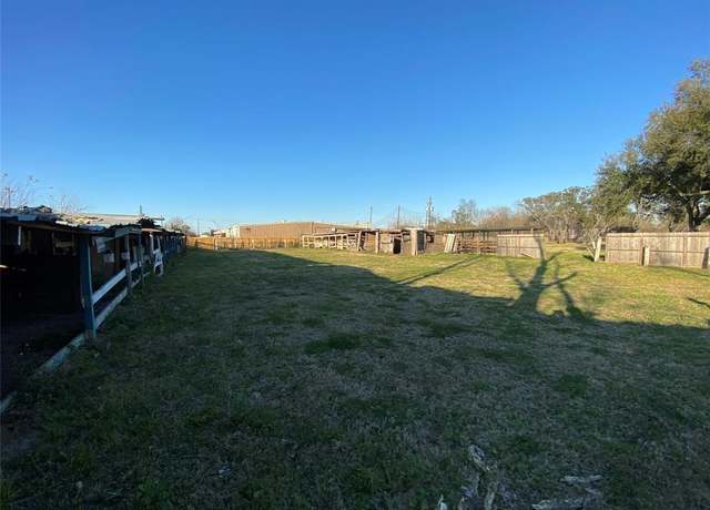 Property at 0 Lincolnshire Rd, Houston, TX 77048