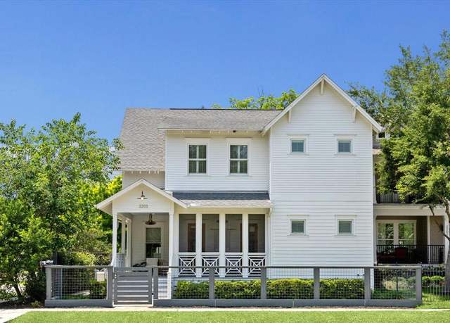 Property at 2203 Oxford St, Houston, TX 77008, 3 beds, 3.5 baths