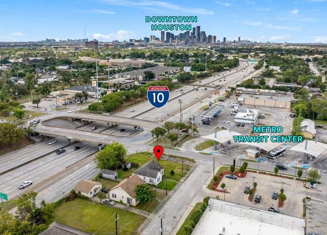 Property at 5512 Tremper St, Houston, TX 77020