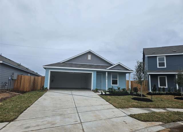 Property at 202 Nicholas Rd, Wharton, TX 77488, 4 beds, 2 baths