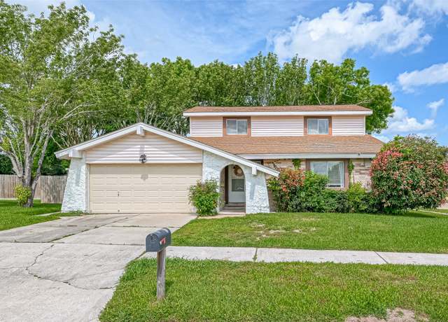 Property at 307 Countryside Dr, League City, TX 77573, 3 beds, 2.5 baths