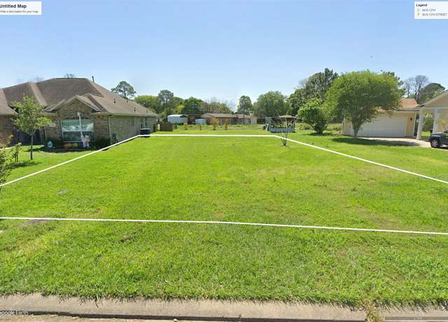 Property at 3510 12th St, Bay City, TX 77414