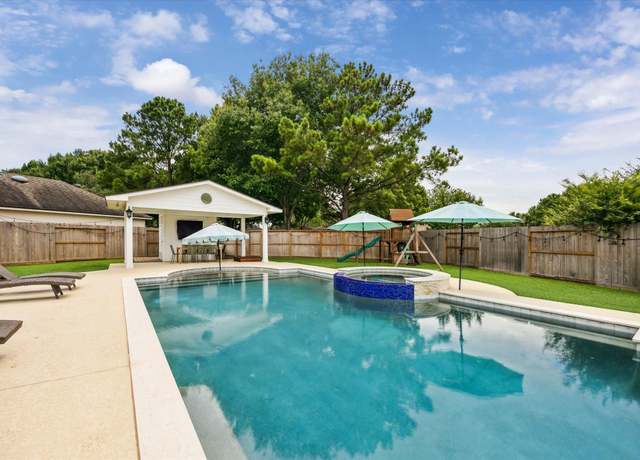 Property at 5602 Bergenfield Ct, Katy, TX 77450, 5 beds, 3.5 baths