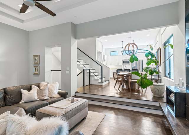 Property at 1520 Malone St, Houston, TX 77007, 3 beds, 4 baths