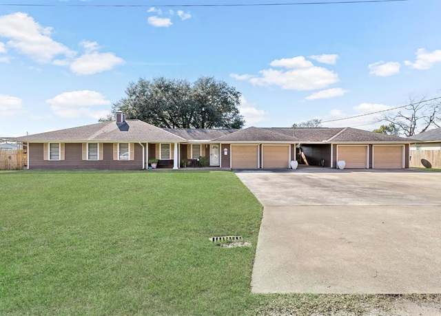 Property at 4859 Cleveland Ave, Groves, TX 77619, 4 beds, 3 baths
