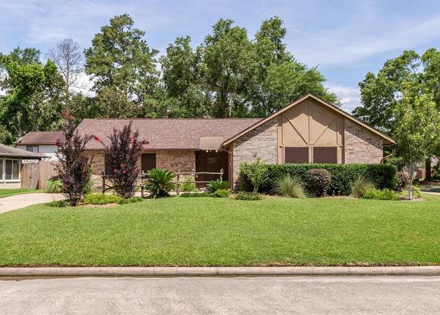 Property at 3010 Maple Knoll Dr, Kingwood, TX 77339, 4 beds, 2 baths