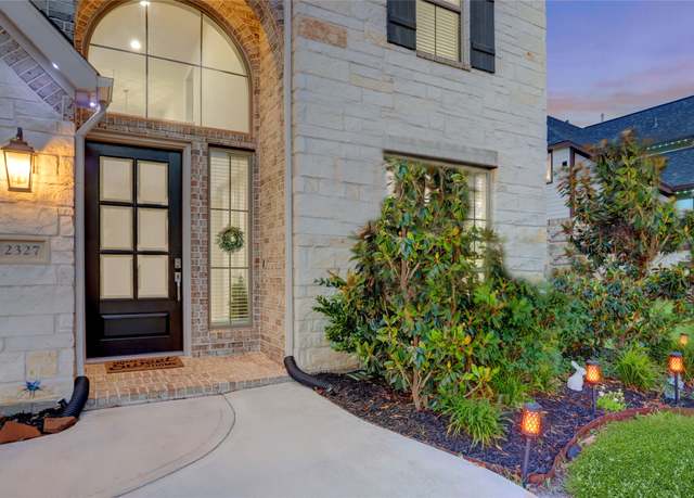 Property at 2327 Partridgeberry Ln, Katy, TX 77494, 4 beds, 3.5 baths