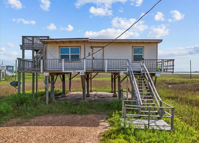 Property at 227 Detenbeck Ave, Surfside Beach, TX 77541, 2 beds, 2 baths