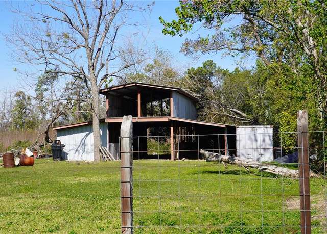 Property at 7501 Crofton St, Houston, TX 77028