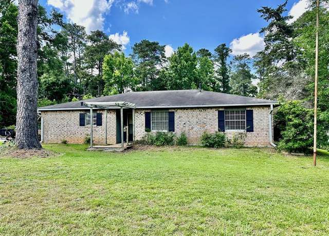 Property at 506 N Pine St, Woodville, TX 75979, 3 beds, 2 baths