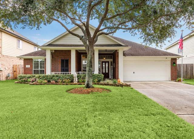 Property at 934 Lilac Pointe, League City, TX 77573, 3 beds, 2 baths