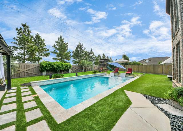 Property at 1110 Honey Rose Ct, Richmond, TX 77406, 4 beds, 3.5 baths