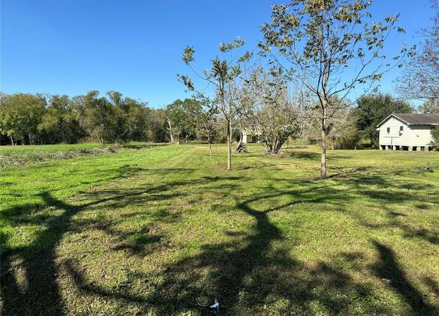 Property at 506 2nd St, Eagle Lake, TX 77434