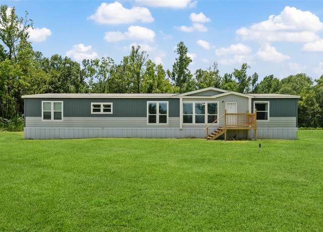 Property at 3006 County Road 2068, Hull, TX 77564, 4 beds, 2 baths
