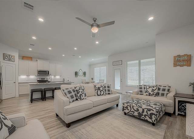 Property at 1672 Happy Valley St, Montgomery, TX 77316, 4 beds, 2 baths
