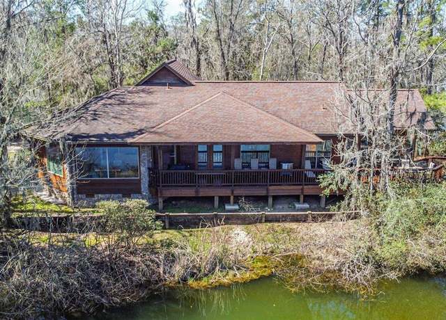 Property at 10 Raccoon Ramble, Cleveland, TX 77327, 3 beds, 2 baths